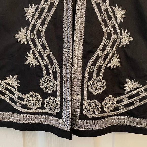 Vintage Boho Y2K Old Navy Black Silver Embroidered Skirt NWT - Picture 4 of 16